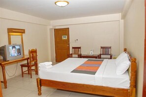 Deluxe Double Room | Free WiFi - Submukda Grand Hotel (Mukdahan)