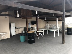 BBQ/picnic area - Brazil & France Hostel and House Inn (São Paulo)