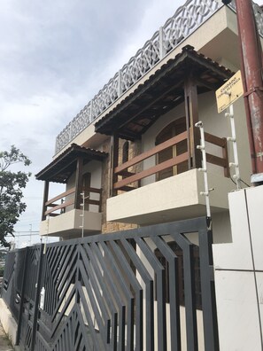 Exterior detail - Brazil & France Hostel and House Inn (São Paulo)