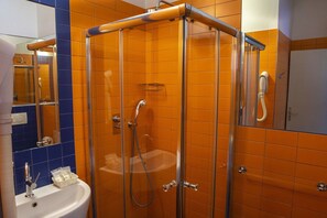 Bathroom - Hotel Miramare et de la Ville (Miramare di Rimini)