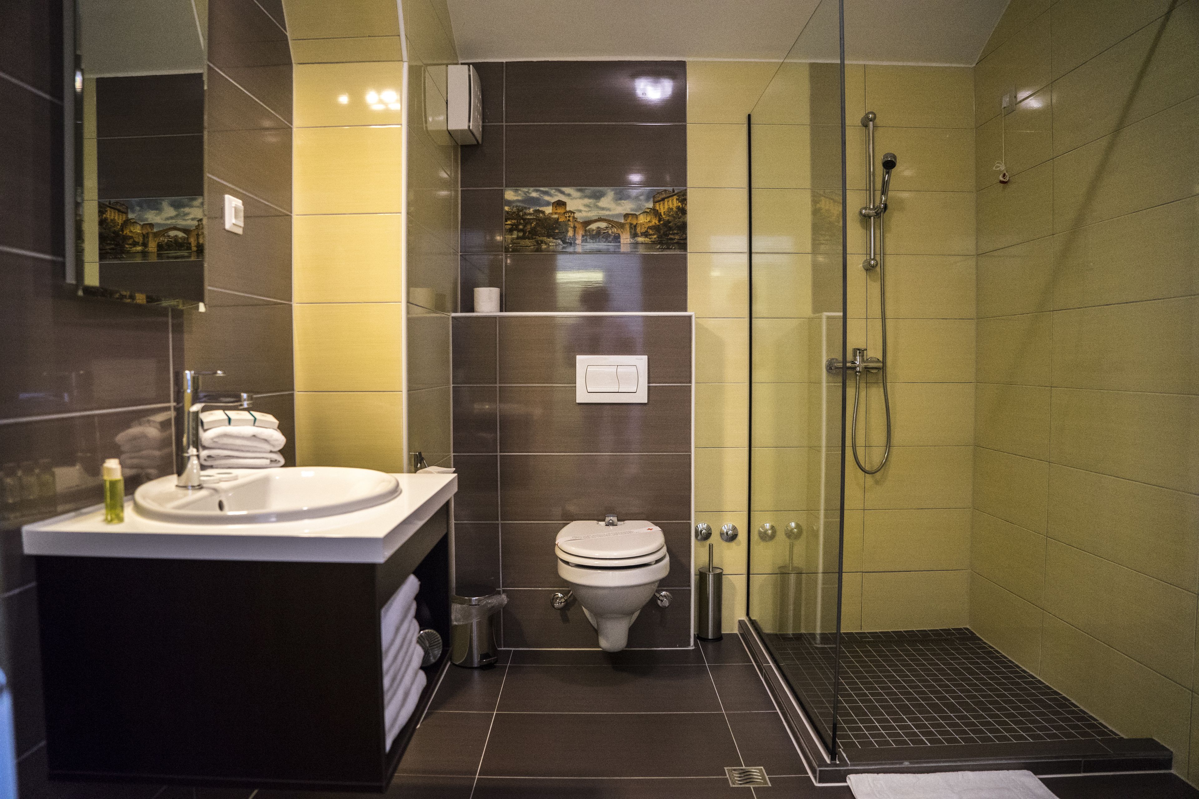 junior suite, balcony | bathroom | shower, free toiletries, hair dryer, slippers