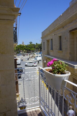 Suite, vue ville | Vue depuis le balcon