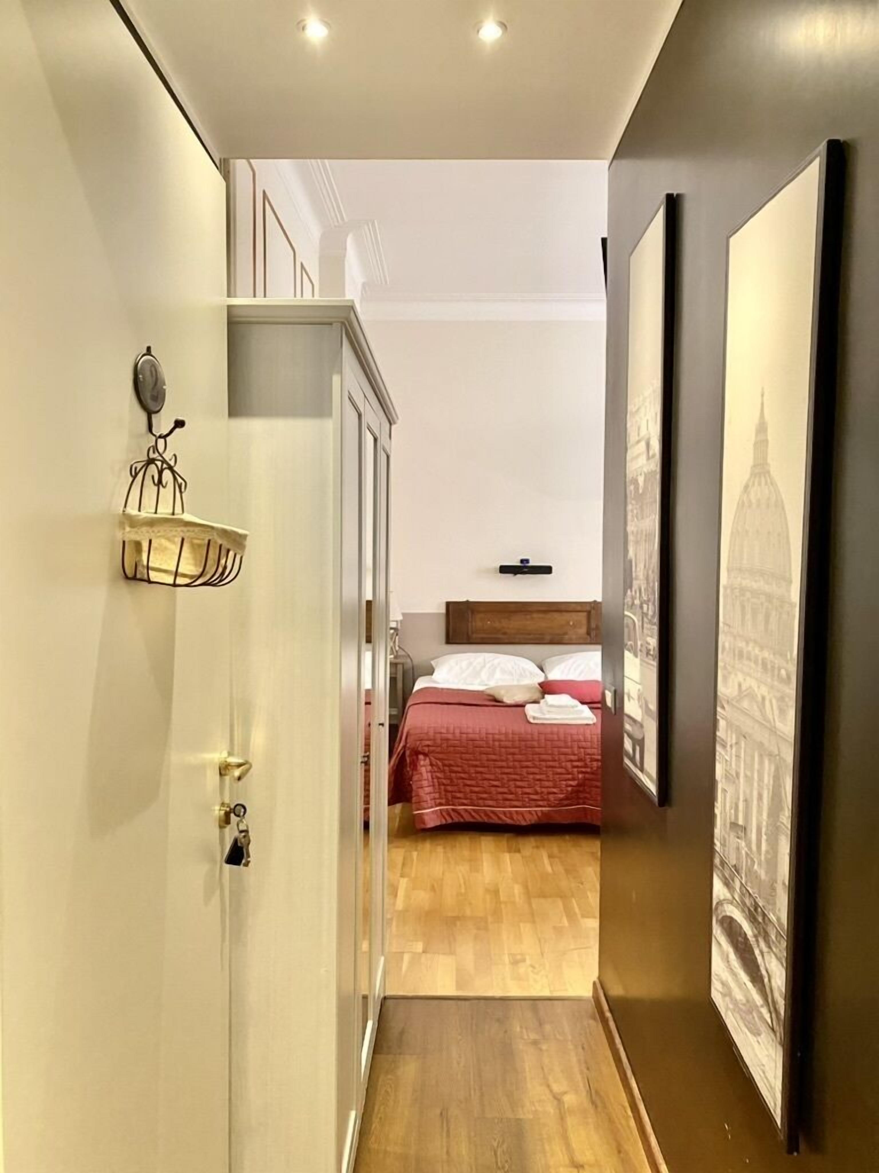 Camera tripla | Biancheria da letto di alta qualità, minibar, una cassaforte in camera