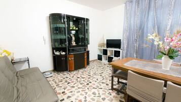 Family House, 3 Bedrooms, Terrace | Living area | Flat-screen TV