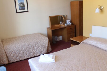 Chatsworth House Hotel - Image 48
