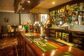 Bar (in der Unterkunft)