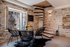 豪華複式房屋 | 起居區 | 平面電視