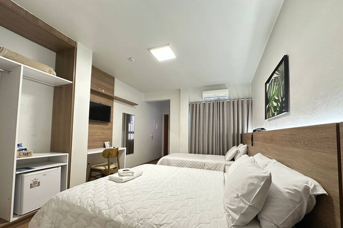 Premium bedding, minibar, desk, blackout curtains