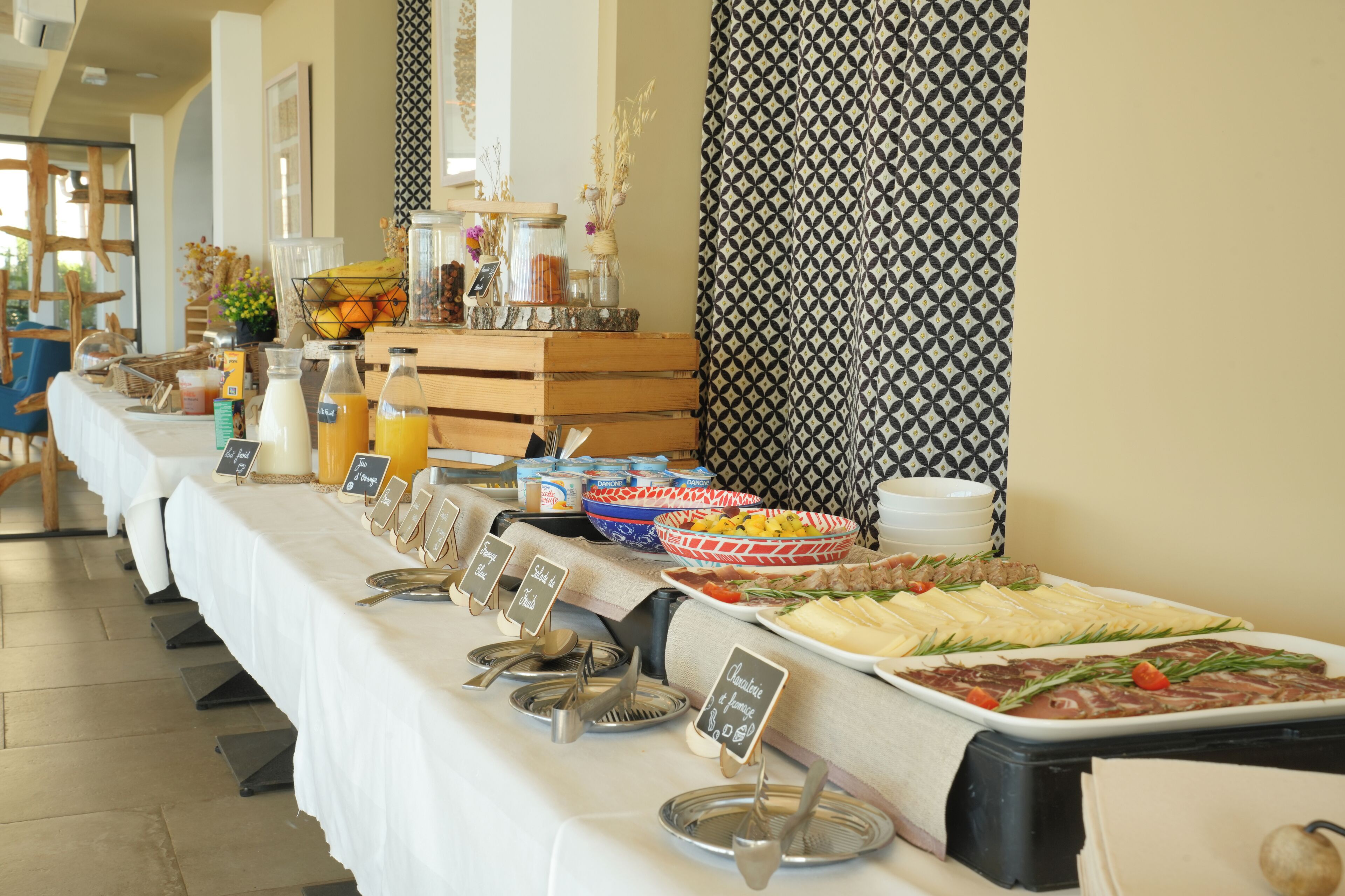 Breakfast buffet