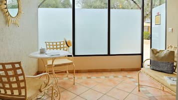 Minibar, in-room safe, desk, blackout drapes