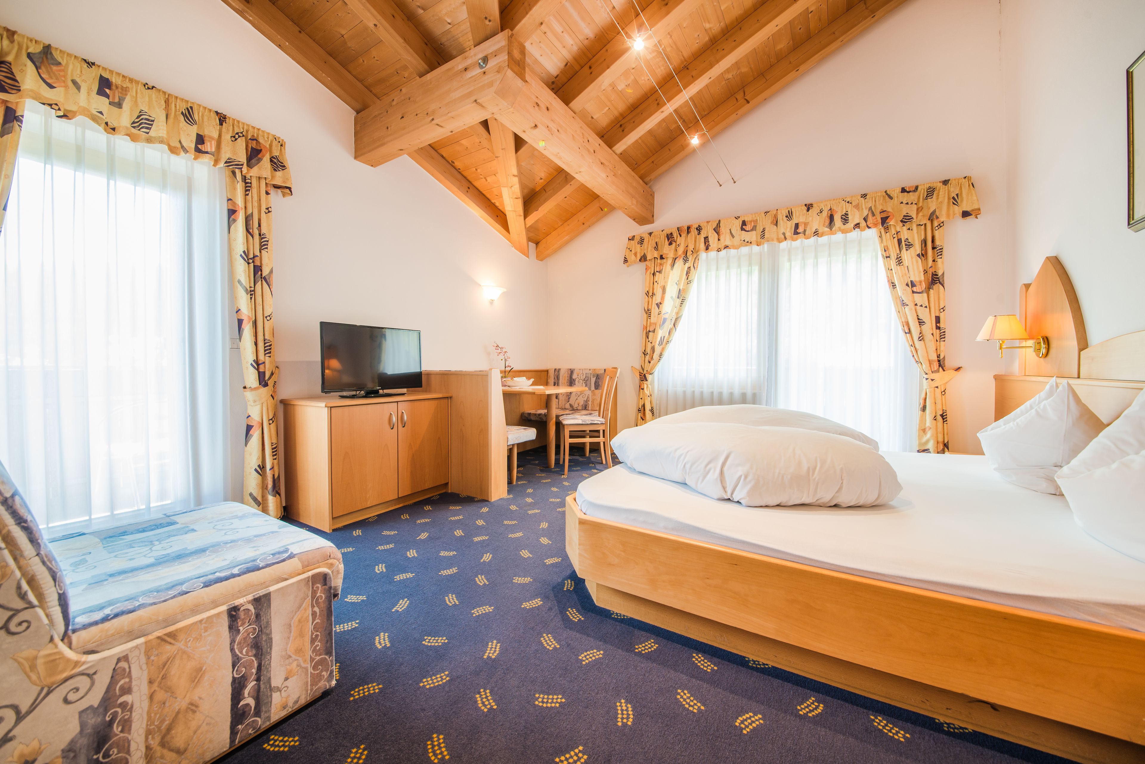 superior double room | premium bedding, down duvets, in-room safe, desk