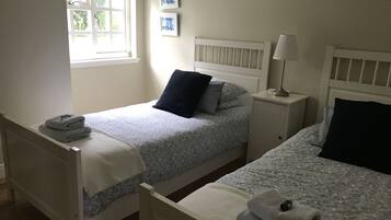 Twin Room | Premium bedding, iron/ironing board, free WiFi, bed sheets