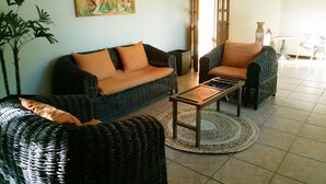 Lobby sitting area - Pousada Riacho Doce (Porto Seguro)