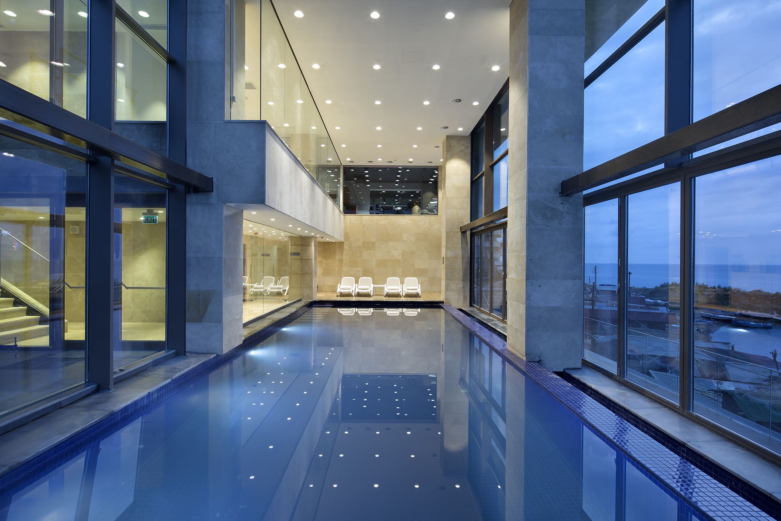Indoor pool, outdoor pool