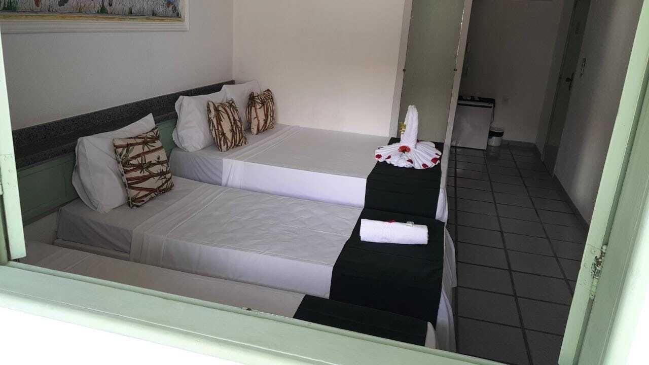 triple room, multiple beds | 1 bedroom, minibar, desk, free wifi