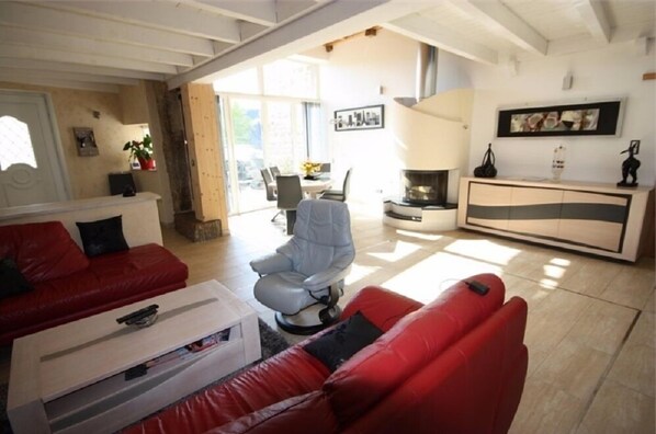 Suite (Hotonnes) | Living room