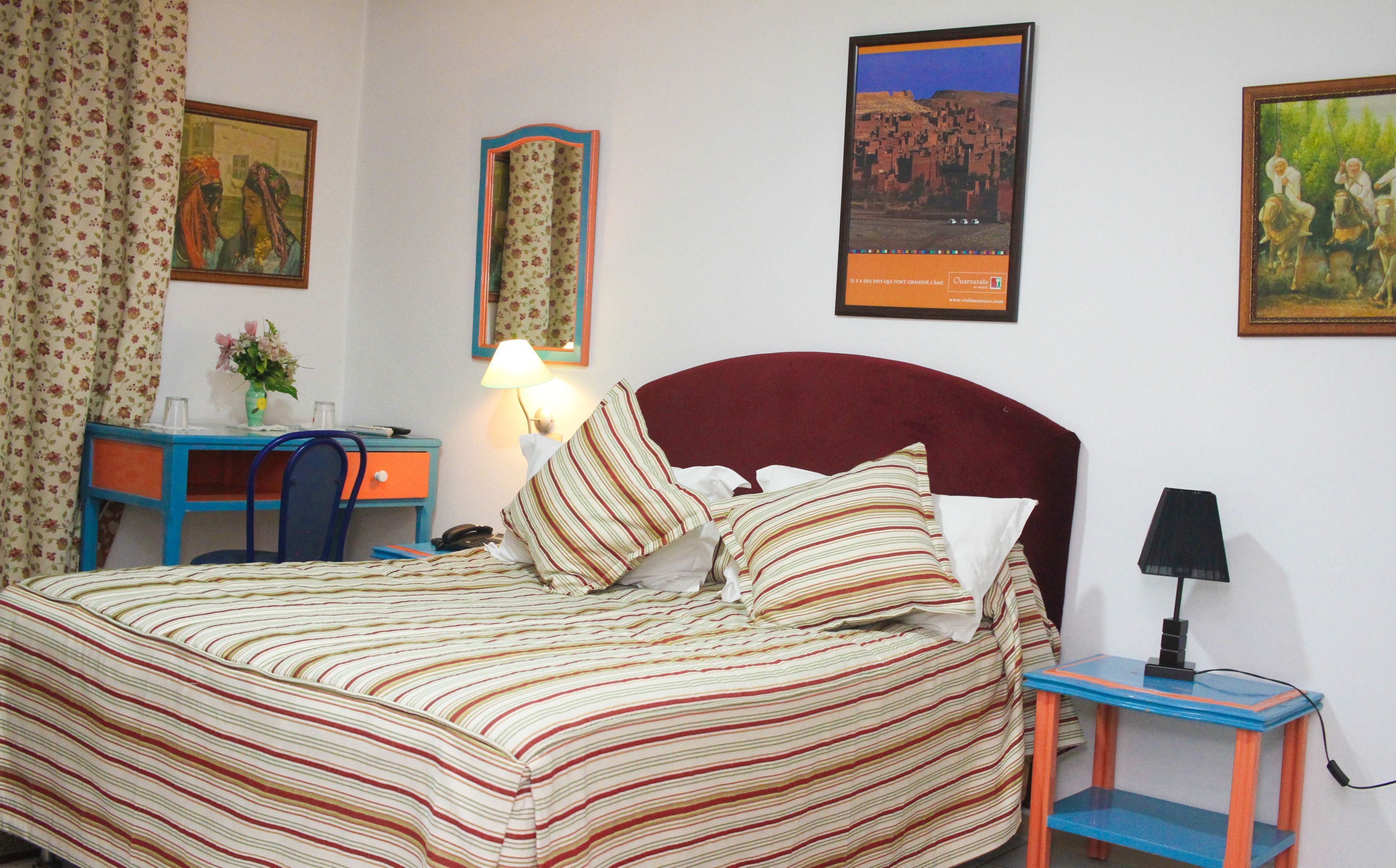 In-room safe, desk, soundproofing, free WiFi