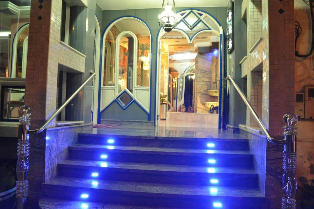 Hotel Annakhil