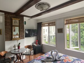 Deluxe-Doppel- oder -Zweibettzimmer