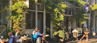 Amsterdam B&B Barangay
