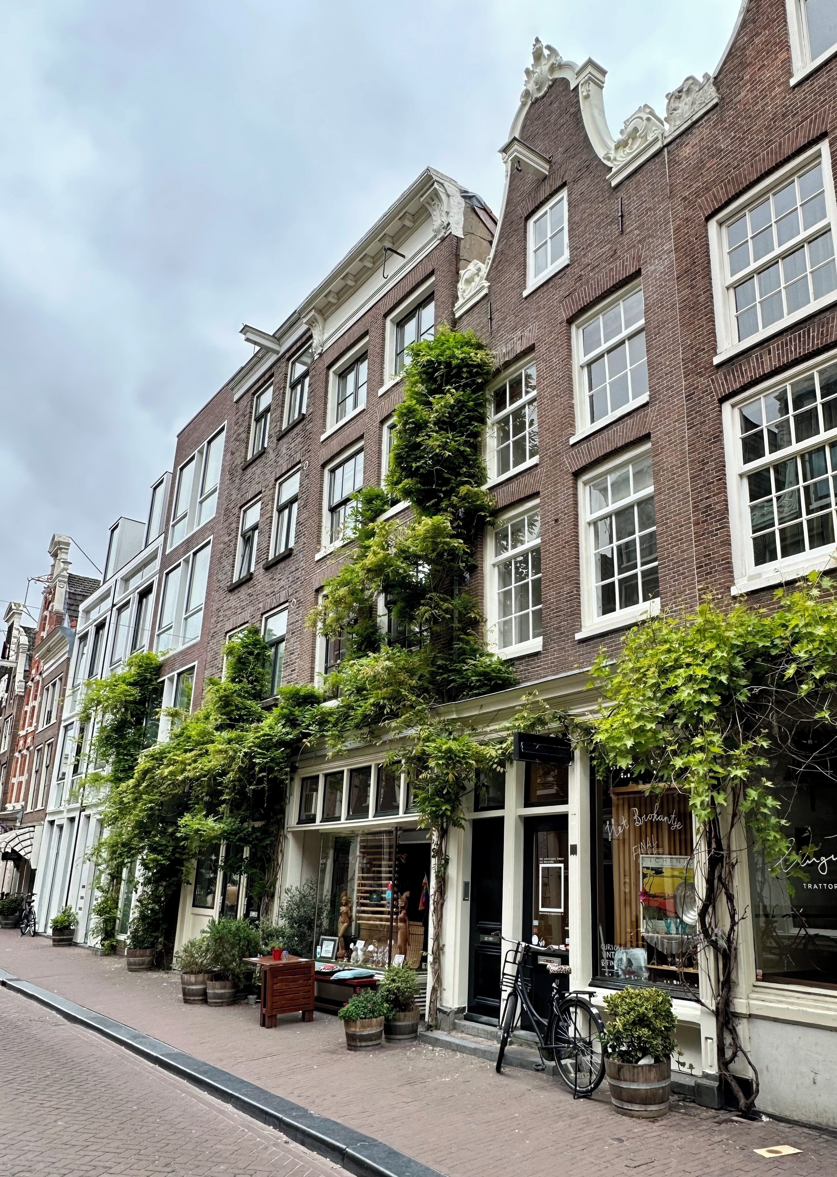 Foto - Amsterdam Barangay