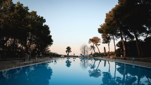 Outdoor pool, a natural pool - Centro Vacanze Mulino D'Acqua (Otranto)