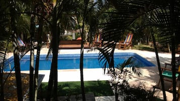 Utomhuspool