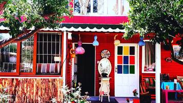 Appartement Familial, 2 chambres | Vue sur le jardin