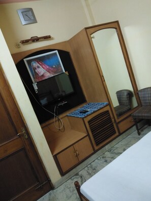 In-room safe, desk - Hotel Shubh (Kanpur)