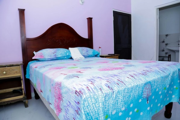 Wifi gratis y ropa de cama