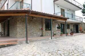 Property entrance - Bed & Breakfast Villa Flora (Agropoli)