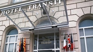 Esterni