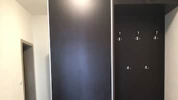 Departamento Confort, vista a la ciudad | Servicios de la habitación
