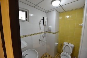Standard Double Room | Bathroom | Shower, free toiletries - A.M.Place (Bangkok)