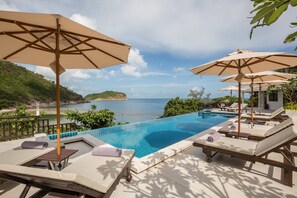 6-Bedroom Villa with Private Pool | Terraço/pátio