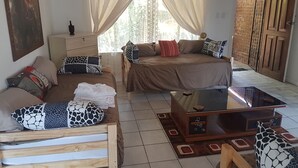 Unclassified image, 3 of 10, button - Queensburgh Guest House (Queensburgh)