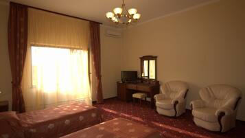 Standard tvåbäddsrum | 1 sovrum, sängtillbehör av högsta kvalitet och ljudisolering