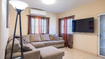 Hus - 3 soveværelser | Opholdsområde | Fladskærms-tv