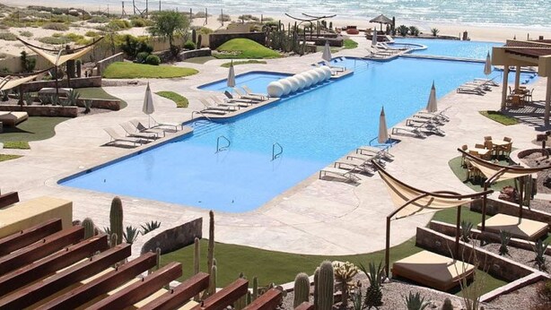 Outdoor pool - Encanto Living 0203 -1BR by Kivoya (Puerto Peñasco)