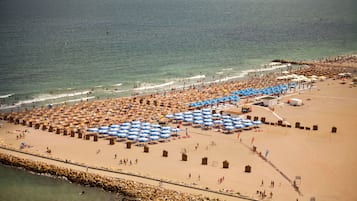 Vlak bij het strand