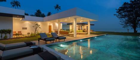 Six Bedrooms Villa | Terrasse/Patio