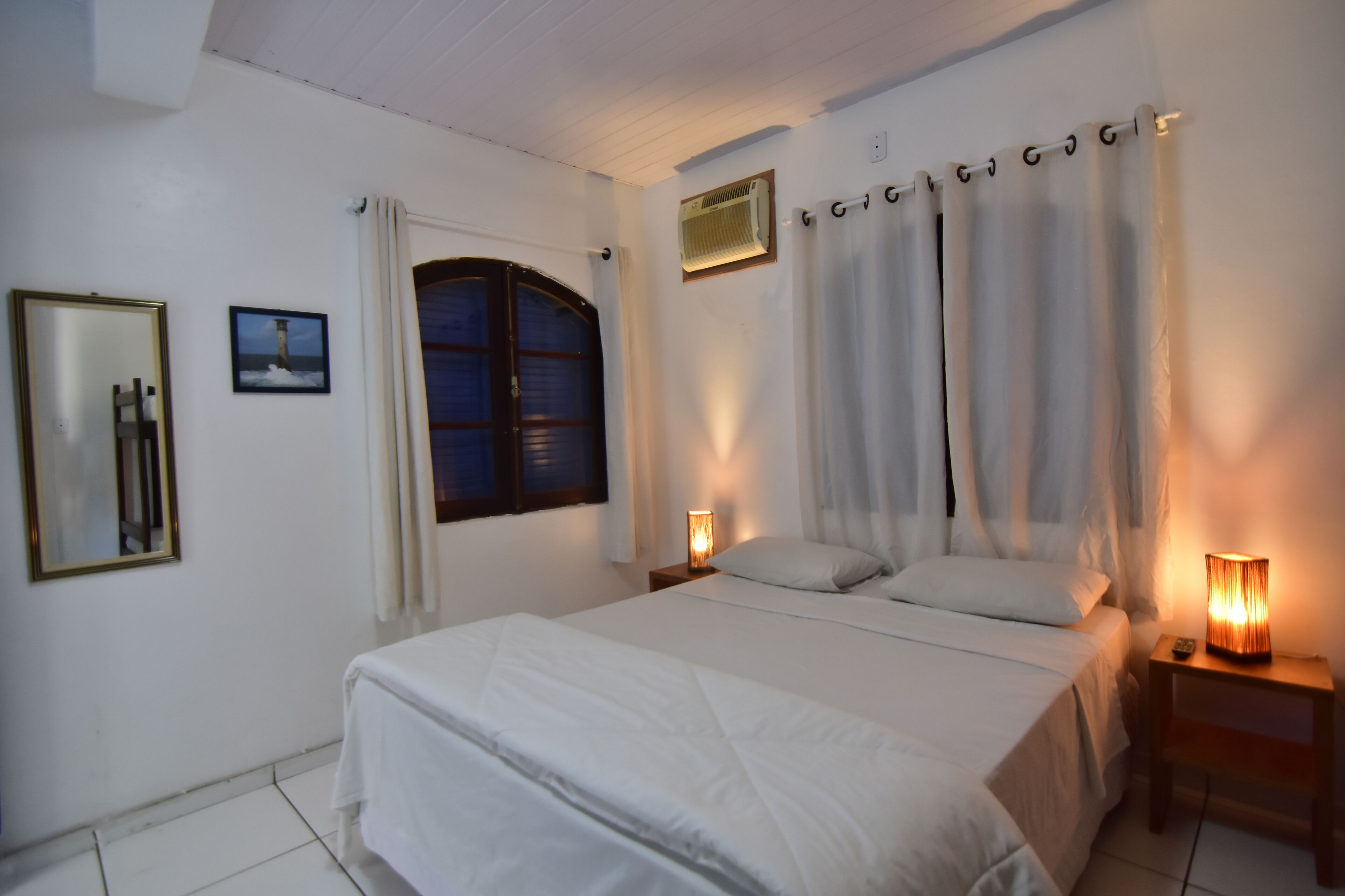 Economy Double or Twin Room | 1 bedroom, minibar, iron/ironing board, free WiFi