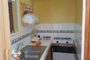 Uklassifisert bilde, 3 av 12, knapp