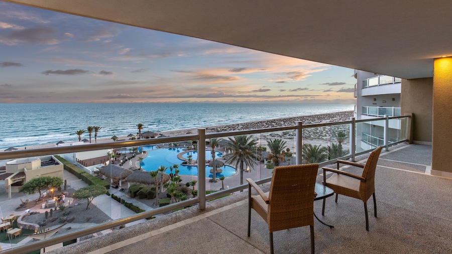 Encanto Living 0504 -2BR by Kivoya