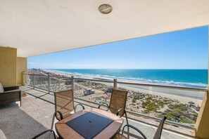 Condo | Terrace/patio
