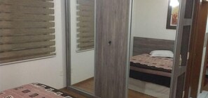 Apartment, 2 Bedrooms | 2 bedrooms, iron/ironing board, free WiFi, bed sheets - Locar-in Gramado Brombatti (Gramado)