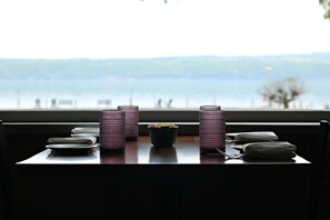 朝食 (郷土料理)、毎日提供 (有料)