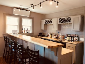 Bar (in der Unterkunft)