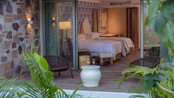 Junior Suite Hacienda Swim Out | Ropa de cama de alta calidad y minibar