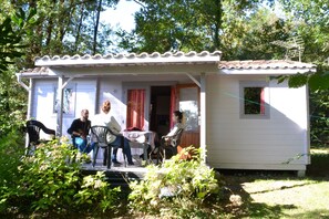 Terrace/patio - Camping Les Pins du Soleil (Saint-Paul-les-Dax)